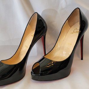 Christian Louboutin New Very Prive 120 Size 40 Black Patent Open Toe Pumps
